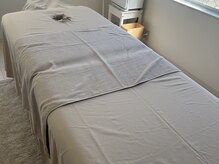 杏の雰囲気（厳選して選んだベッドはワイドサイズで寝心地抜群です！）