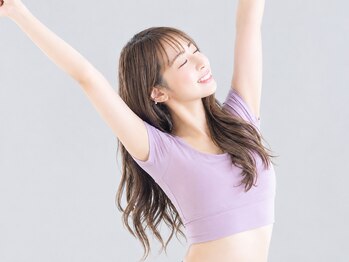 ケンビ(Kenbi)の写真/お身体はお顔を映す鏡♪肩こり・巻き肩/猫背からケアすることで根本改善して横顔がスッキリキレイ◎