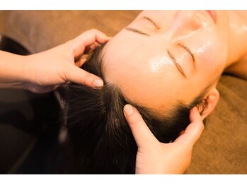 リテルナ(Re.terna)/■小顔ドライヘッドスパ