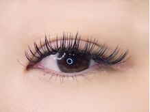 【バインドロック】モチの良さ×濃密ボリュームで目元に圧倒的な存在感♪