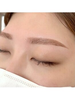 フィズ アイ ビューティ豊橋山田店(fiz)/美眉サロン｜眉毛スタイリング