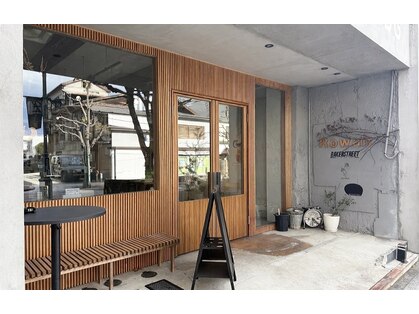 ローワン(Rowan)の写真