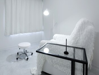 ヴィシャルム(Vie Charme)/アイメニューは半個室で行います