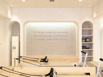 ピラティスエイチプラス(Pilates H Plus)/PilatesHPlus