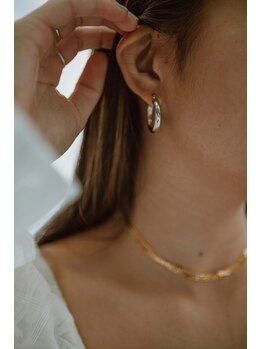 ビーデル(Wieder)/キレイなフェイスライン