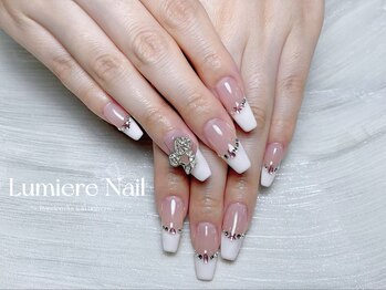 ルミエール ネイル モンナカ(Lumiere Nail Monnaka)/オンブレフレンチ/冬ネイル