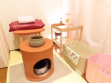 アイリー/手作り黄土100%の座器と壺使用！