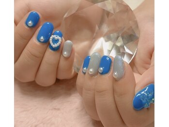 ブルー系女子ネイル