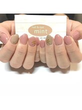 ネイルアンドアイ ミント(nail＆eye mint)/シンプルフラワーネイル