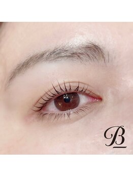 ビー(B)/【まつ毛パーマ】