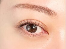 "マツエク" は幅広いデザインで、ナチュラルにも華やかにも。