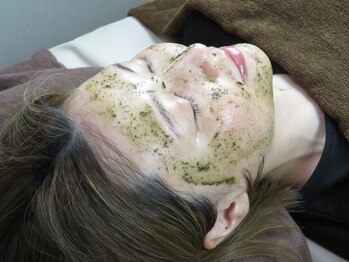 肌質改善ラボ/REVIハーブピーリング