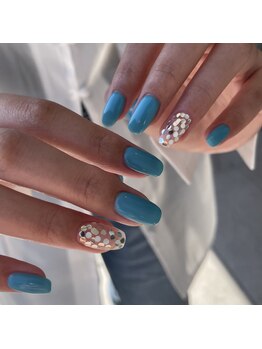 アイディー(i-dee)/ホロ