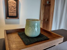 アマナムグリーン(Amanam green)の雰囲気(施術後アフターティーでほっと一息。)