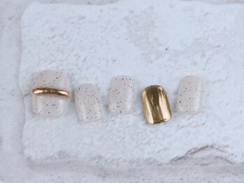 ビーネイル(Be NaiL)の写真/【早朝8:30～OK！】美しい仕上がりは丁寧な下準備から！足元を彩るFOOTネイル・FOOTケアは当店にお任せ◎
