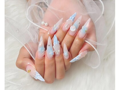 アウラ ネイル(Aura Nail)の写真