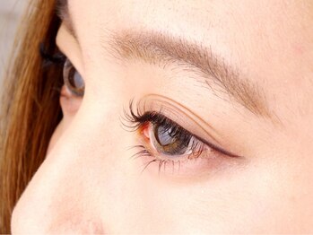 パティオアイラッシュ(Patio eyelash)/セーブル(SSCカール) 上下