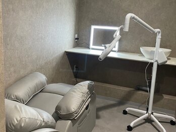 白い歯 浜寺元町店の写真/話題のセルフホワイトニング専門店☆丁寧なカウンセリングで本来の白さを取り戻す◎短期間で清潔感UP!