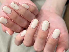 ワンカラー/アイボリー/スタッズ