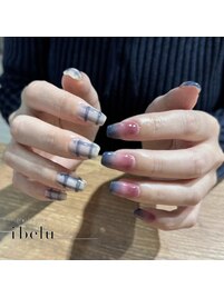 チェックネイル