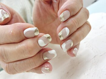 ネイルサロン きらら 平塚店/ニュアンスネイル
