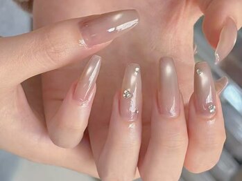 ルネネイル(Lune nail)の写真/折れない・浮かない美フォルムの長さ出しが得意◎モチの良いネイルを叶えます！初めての方も大歓迎♪
