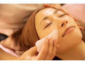 ガネーシャのうたた寝/小顔かっさマッサージ