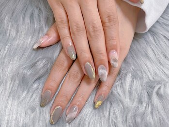 ニナズネイル(Nina's Nail)/ニュアンスネイル