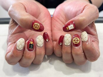 テラス(TERRACE)/シャネルパーツネイル