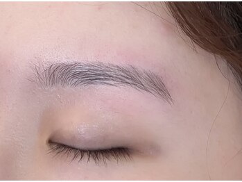 プラチナムドール 豊田店(PLATINUM DOLL)/アイブロウですっきり！