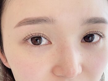 レーレ ミミ イセ(Leere Mimi ise.)の写真/【アイブロー×パリジェンヌラッシュリフト】の最強コンビで魅力度UP◎自然な仕上がりで目力UP！