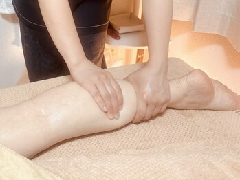キナビューティー 川崎(Kina Beauty)/リンパマッサージで美脚に