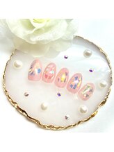 イーエムエー(e.m.a)/ステンドグラス風ネイル