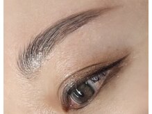 リル(LIL)/アイブロウリフト