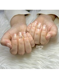 オフィスにも◎フレンチネイル