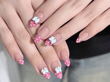 ブラソンネイル(Blossom nail)/いちごミルクネイル