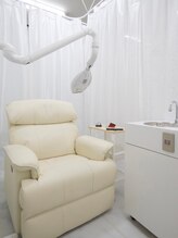 ホワイトニングサロン ホワイト 津山店(WHITE)/半個室