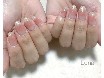 ルナ(Luna)/チークネイル