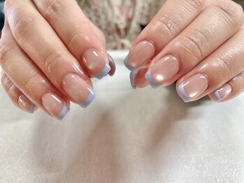 アイラシュアンドネイルサロン リラ(LILAS)/マグネット×フレンチネイル