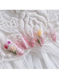 春の手描きチューリップネイル