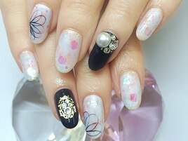 ホロ・パールガーリーネイル
