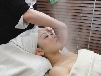 アンドリュクス(＆Leluxe)の写真/＼美肌になりたい方／話題のマイクロニードルピーリングで素肌美人へ♪あなたの本当の肌を引き出します！