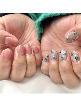 春ネモフィラネイル