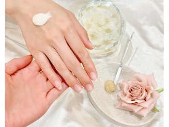 ラ パンケ(LA PINKE)/癒しの極上ハンドケア