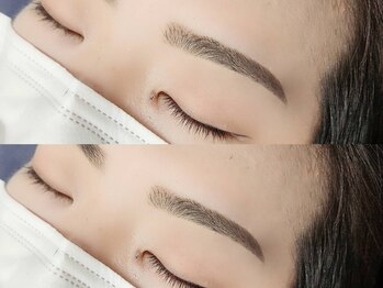アイラッシュサロン カルモ(eye lash salon calmo)の写真/【毎朝の眉メイクを楽に】骨格に合わせた大人の眉ワックス◎プロの技術でワンランク上の目元を☆