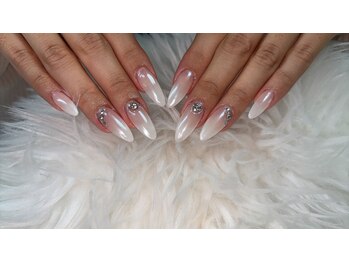 ミミネイル(mimi nail)の写真/爪が欠けた、長さをそろえてネイルをしたい、久々に長いネイルでおしゃれしたい♪そんなご要望叶えます◎