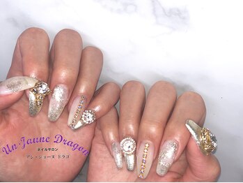 アン ジョーヌドラゴ/【自爪ネイル】ホワイトネイル