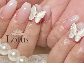 ロータス ネイルアンドアイラッシュ(Lotus)/ベイビーブーマーにバタフライ★