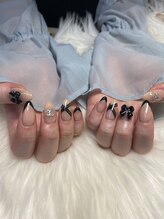 マンマ ディ ビビ ネイル(mamma di vivi nail)/