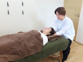 シャンヴル ベル(Chanvre Belle)の写真/国家資格保有のオーナー施術のもみほぐしで、【肩こり・頭痛・眼精疲労】の改善に！口コミ高評価◎